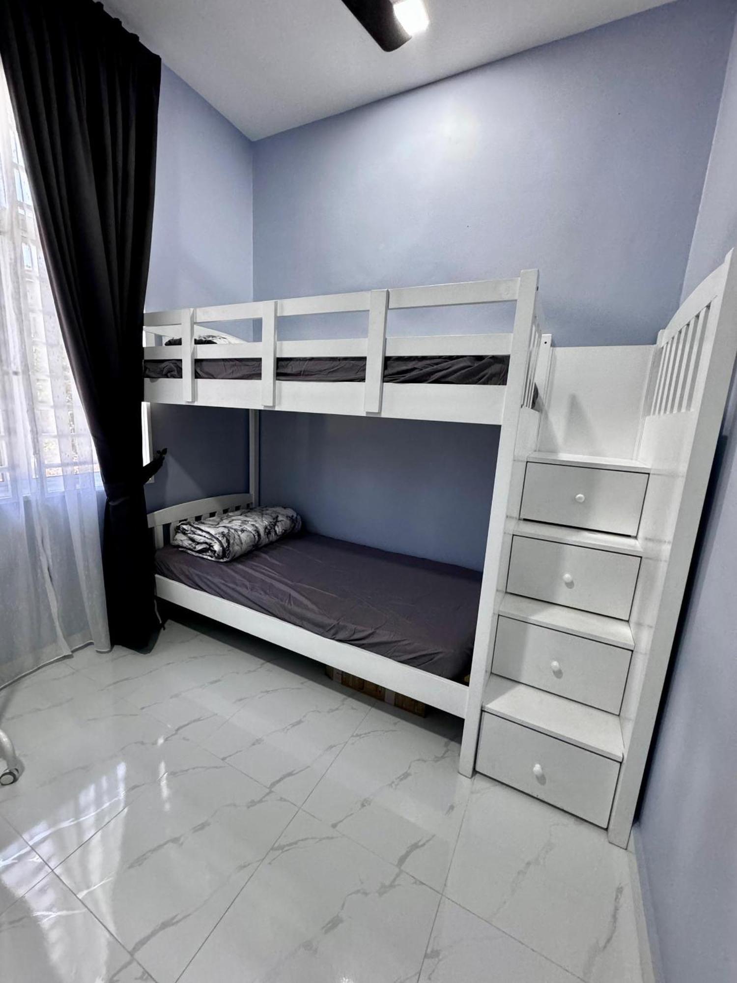 Homestay D'Pusu Tiga Kuala Terengganu Ngoại thất bức ảnh